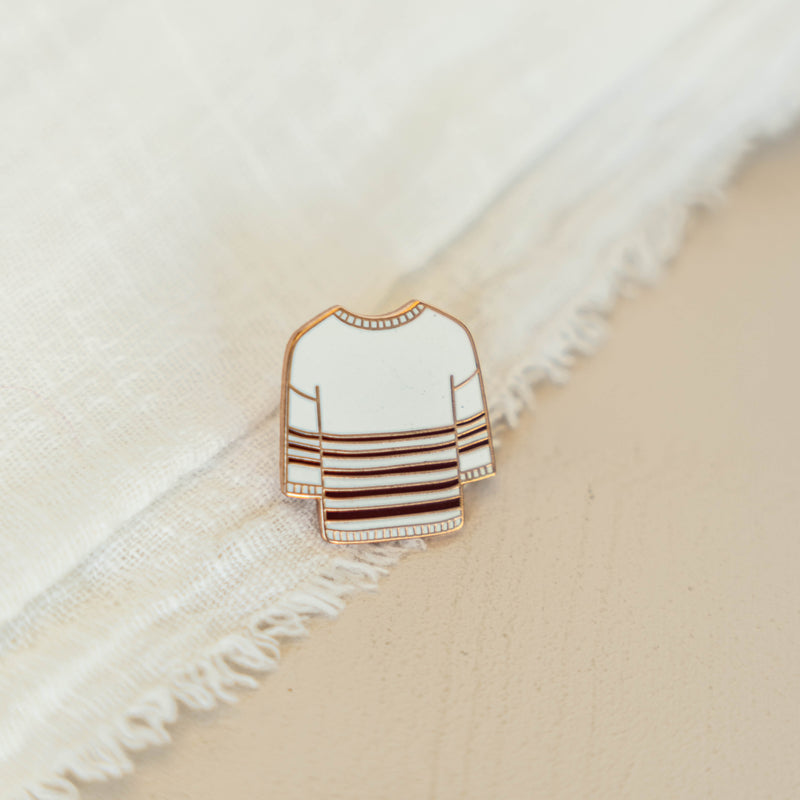 Pin's "paris-brest sweater"