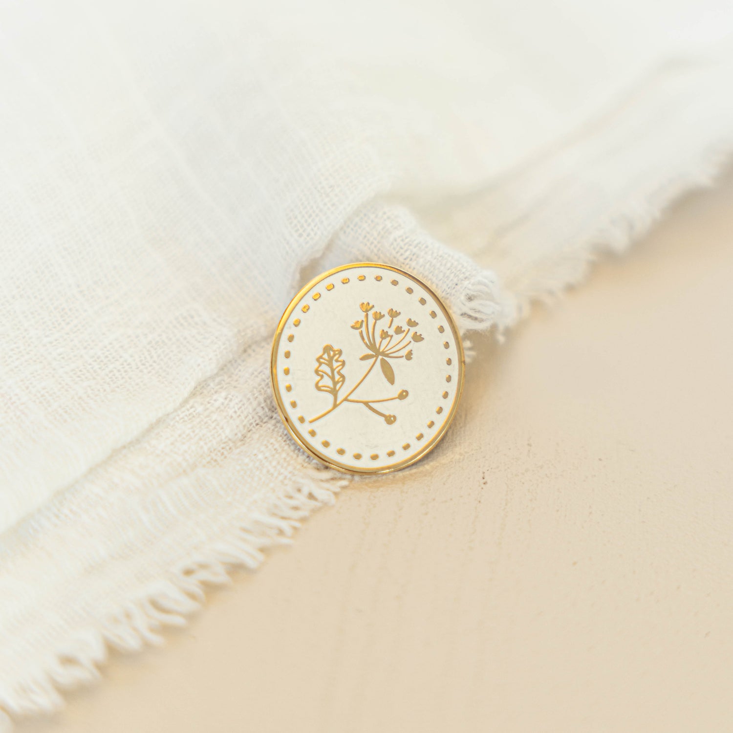 Pin's "Lolilafée"