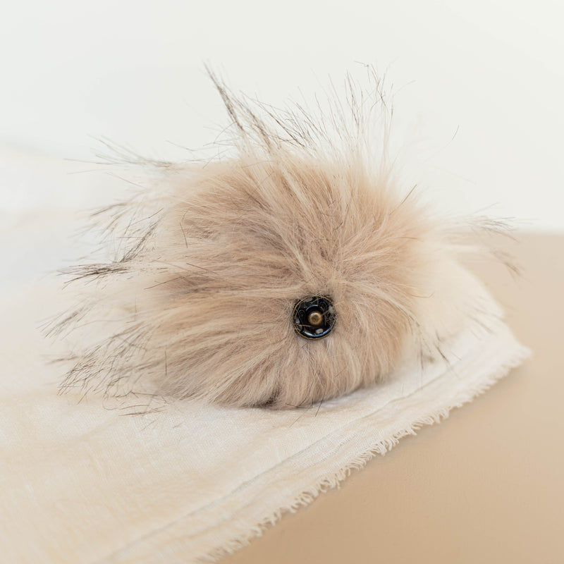 Pompon en fausse fourrure - Beige